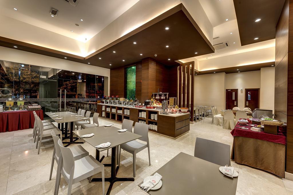 Rocana Hotel Kuantan Exteriér fotografie