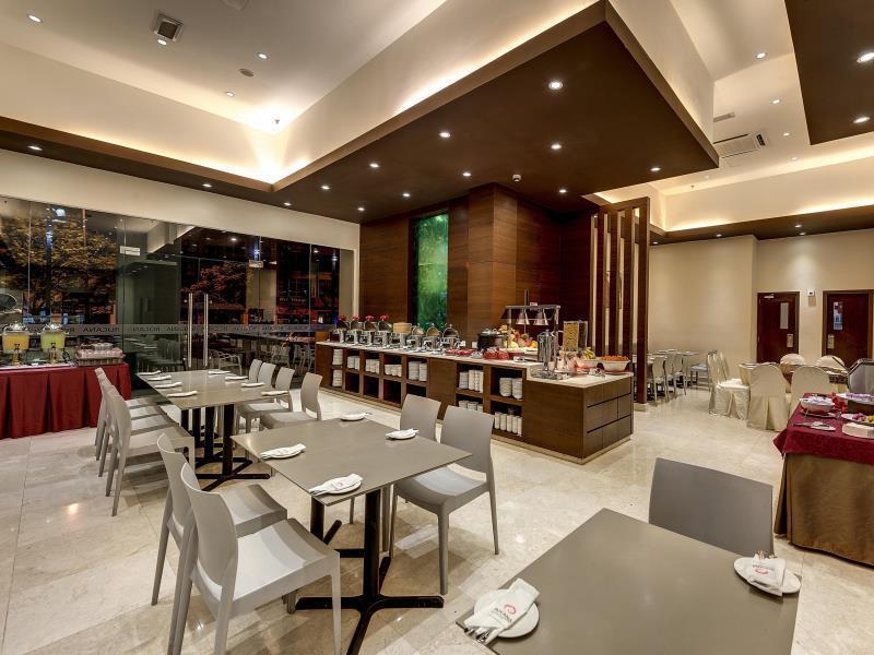 Rocana Hotel Kuantan Exteriér fotografie